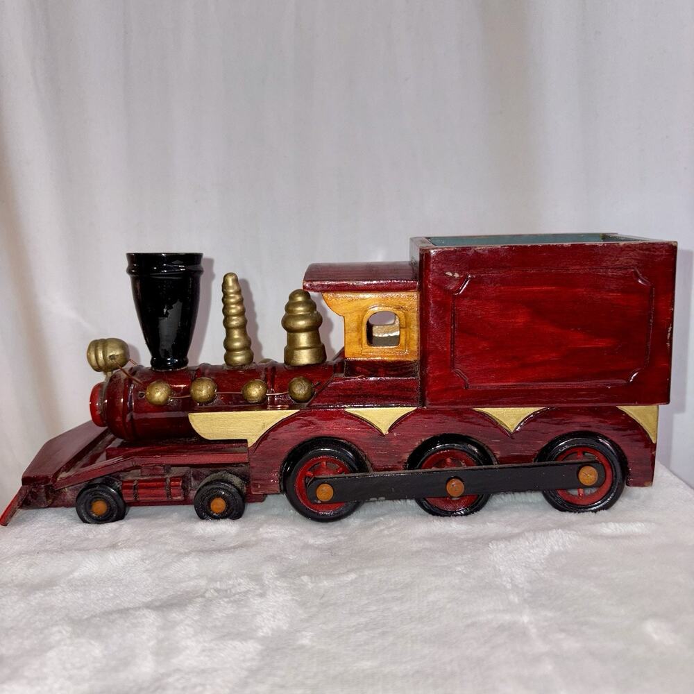 Wooden Train Centerpiece PBC International Locomotive Candy Or Pencil Holder